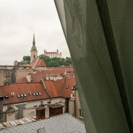 Crystal View Apartment Bratislava Exterior photo
